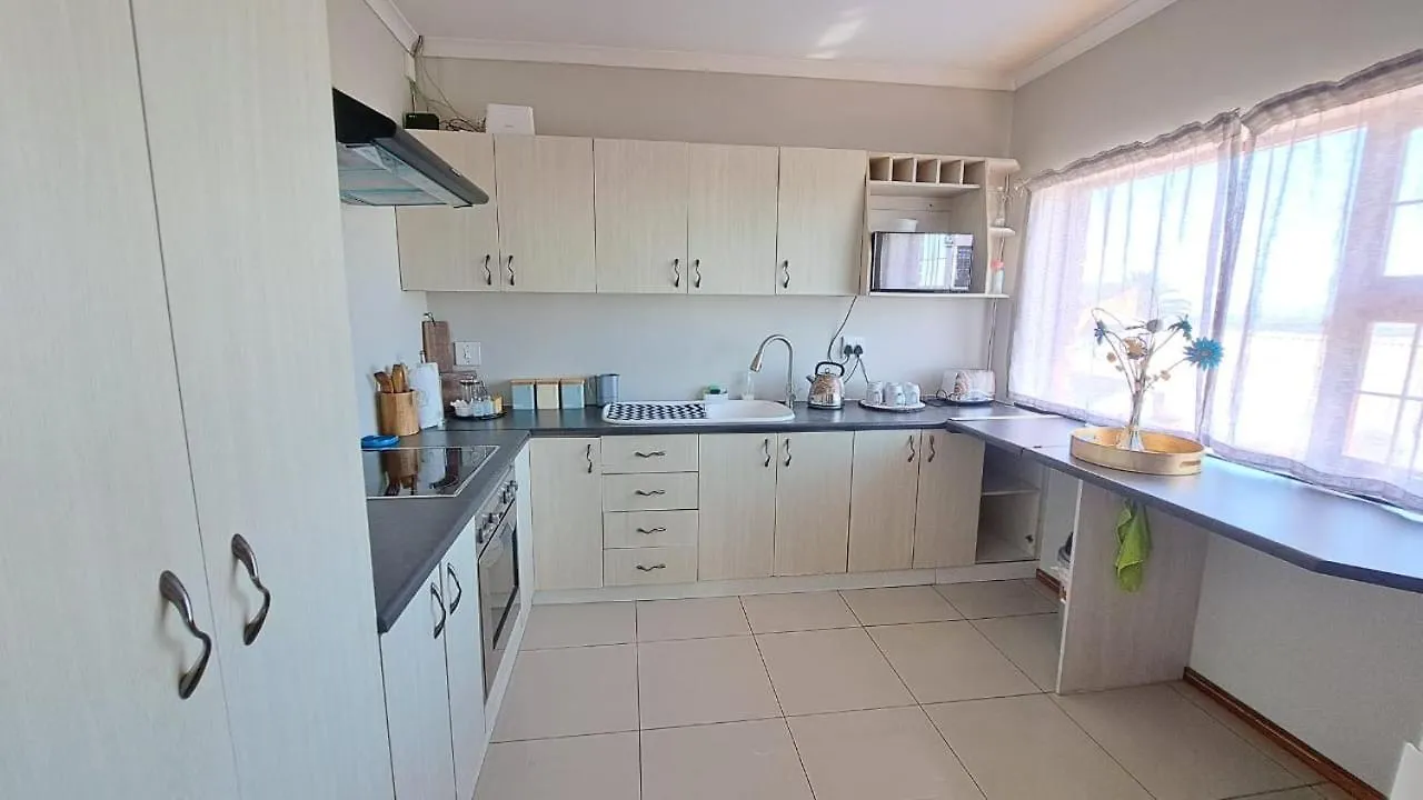 Appartamento Grace Space In Plattekloof Città del Capo