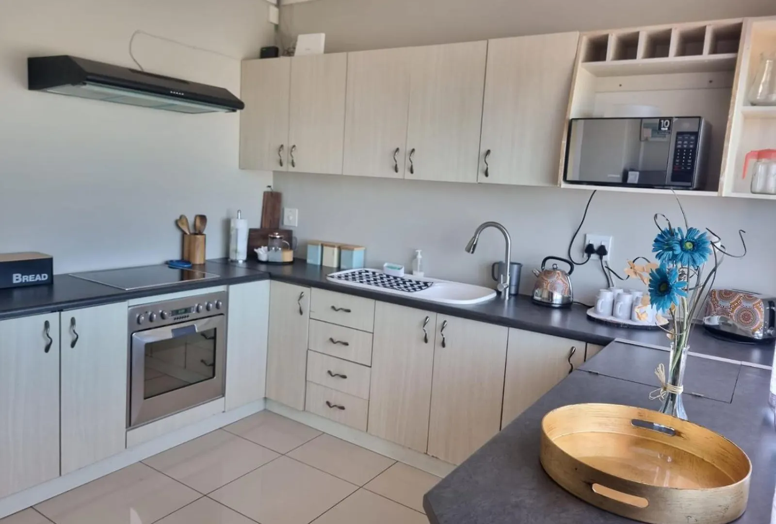 Grace Space In Plattekloof Cape Town Apartment